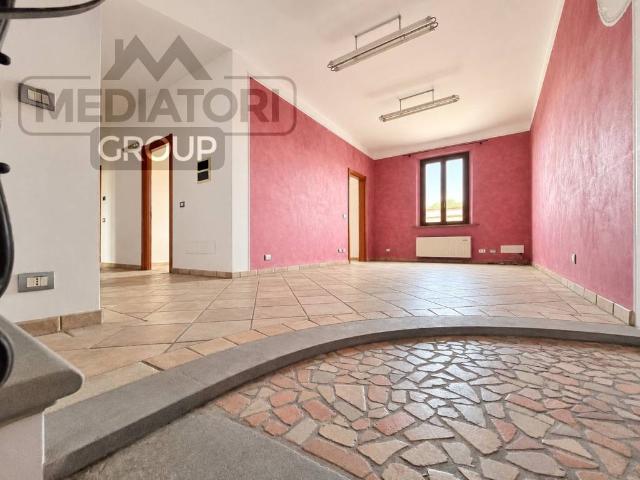 Villa Indipendente in vendita a Ponte a Egola, San Miniato