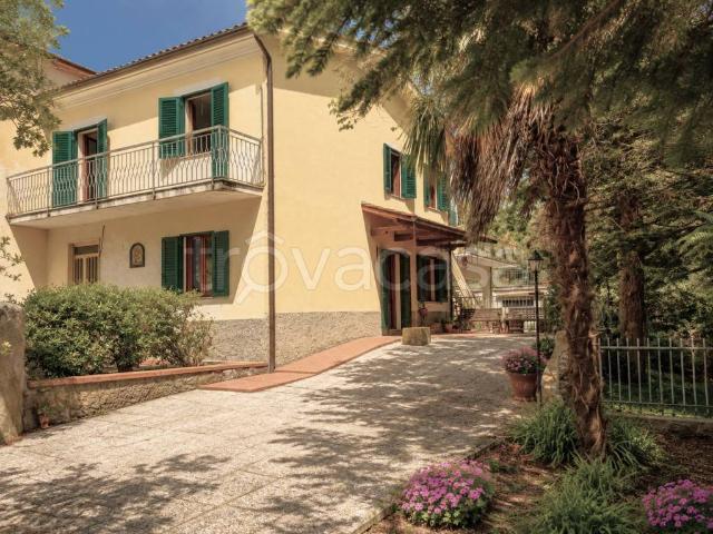 Villa Indipendente in vendita a Montopoli In Val D'arno, Toscana