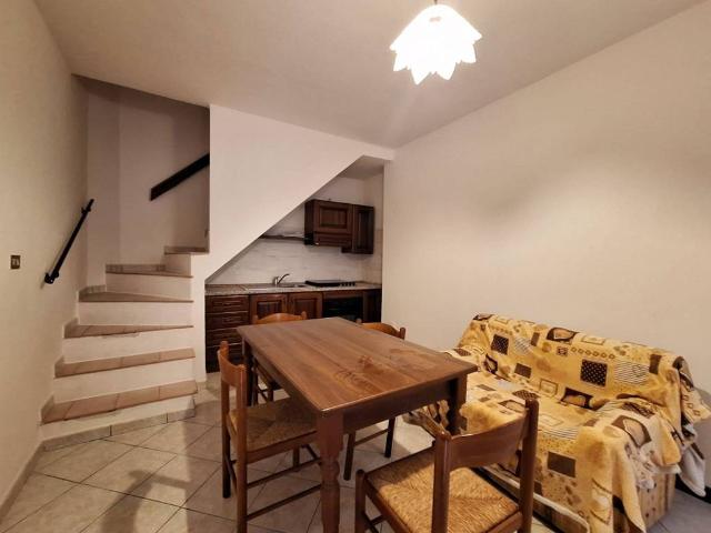 Villa Indipendente in vendita a Montorio Al Vomano, Abruzzo