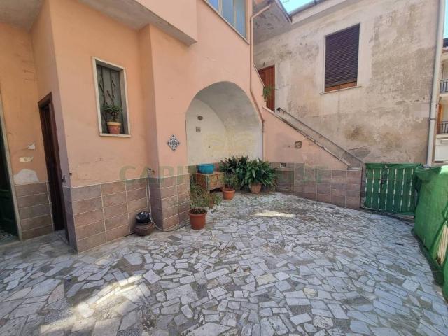 Villa Indipendente in vendita a Montoro, Campania