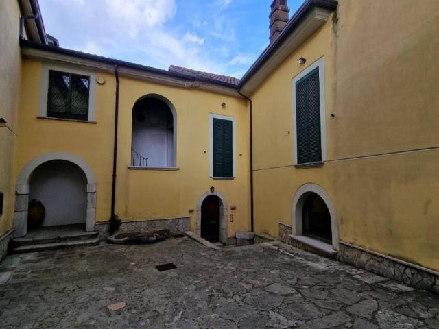 Villa Indipendente in vendita a Banzano, Montoro