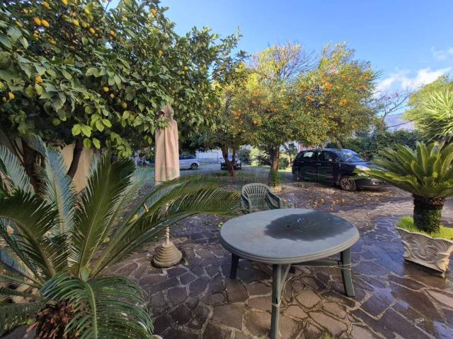 Villa Indipendente in vendita a Montoro, Campania
