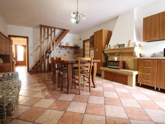 Villa Indipendente in vendita a Montorso Vicentino, Veneto