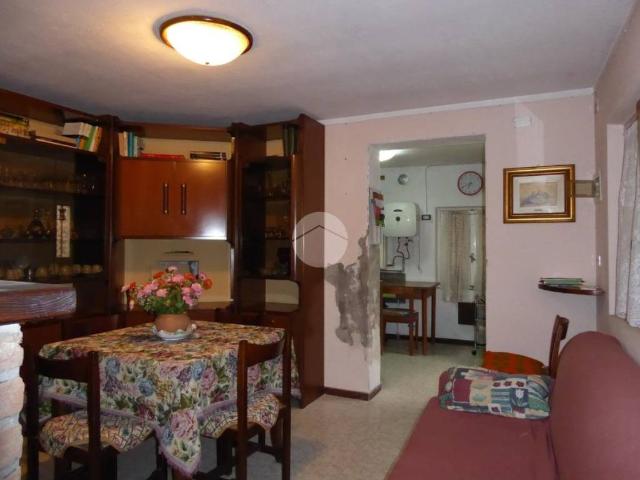 Villa Indipendente in vendita a Montù Beccaria, Lombardia
