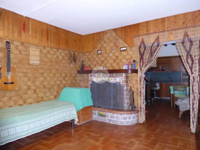 Villa Indipendente in vendita a Montù Beccaria, Lombardia