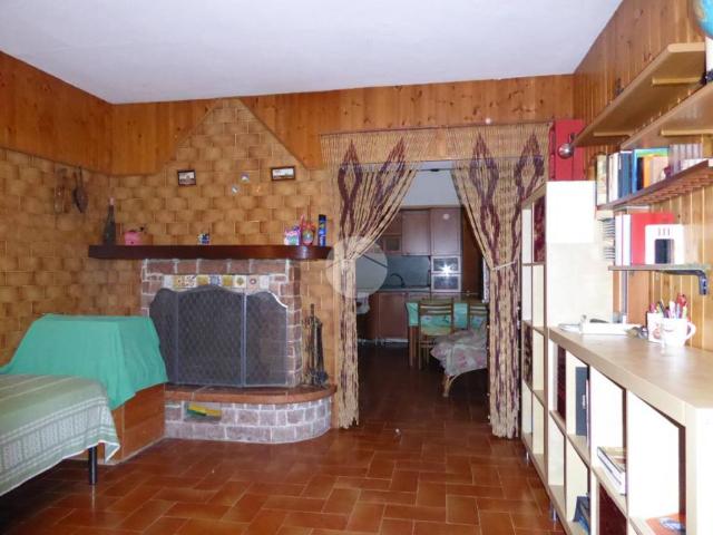 Villa Indipendente in vendita a Montù Beccaria, Lombardia