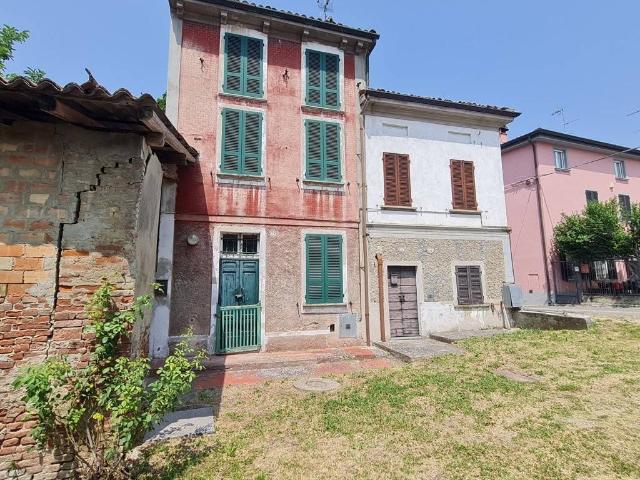 Villa Indipendente in vendita a Novella, Stradella