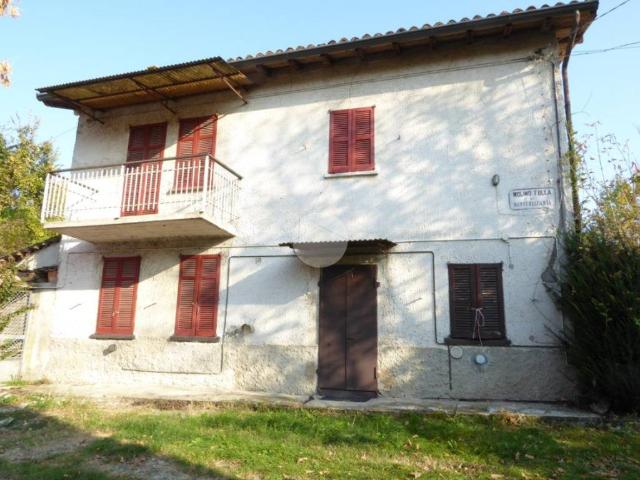Villa Indipendente in vendita a Montù Beccaria, Lombardia