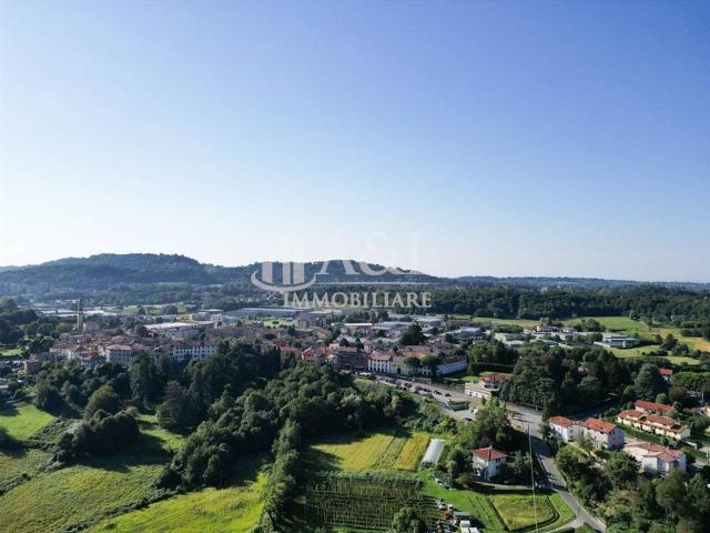 Villa Indipendente in vendita a Regina Pacis, Monza