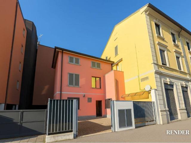 Villa Indipendente in vendita a Regina Pacis, Monza