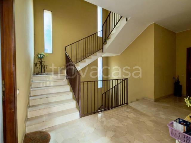 Villa Indipendente in vendita a Sant'Albino, Monza