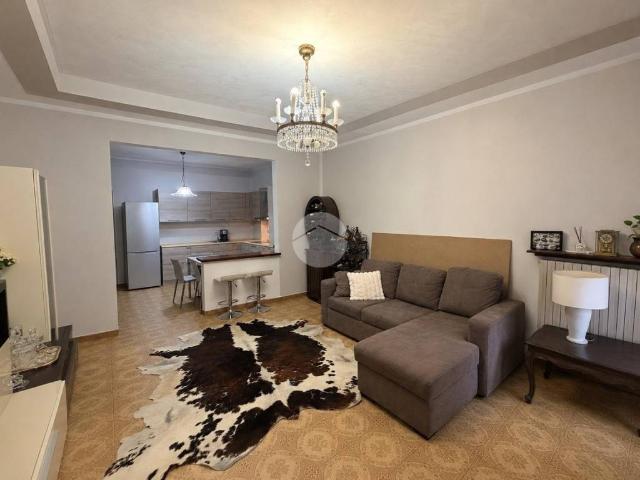 Villa Indipendente in vendita a Monzambano, Lombardia
