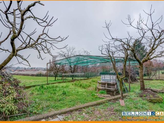 Villa Indipendente in vendita a Morazzone, Lombardia