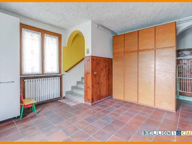 Villa Indipendente in vendita a Morazzone, Lombardia