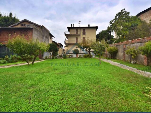 Villa Indipendente in vendita a Morazzone, Lombardia