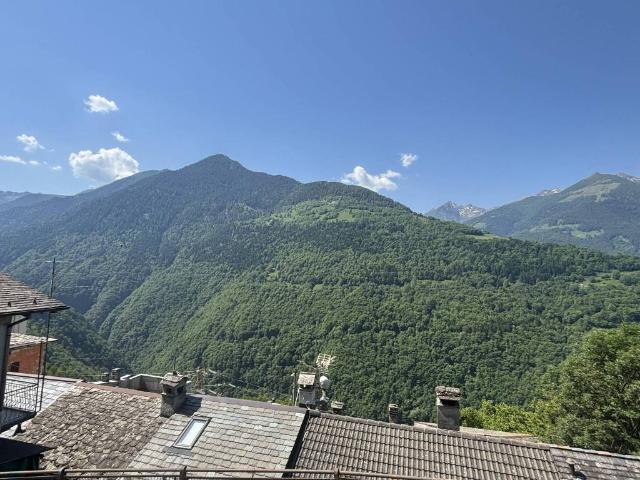 Villa Indipendente in vendita a Valle, Morbegno
