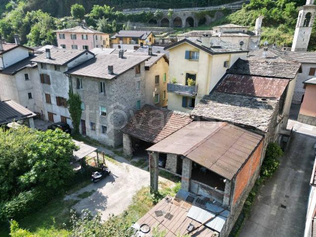 Villa Indipendente in vendita a Morbegno, Lombardia
