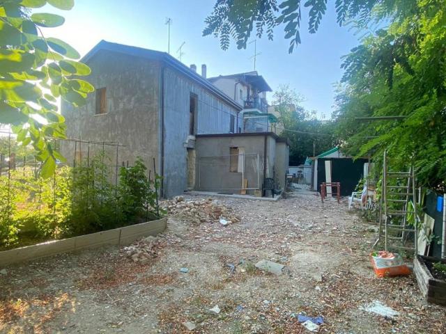 Villa Indipendente in vendita a Morciano Di Romagna, Reggio Emilia