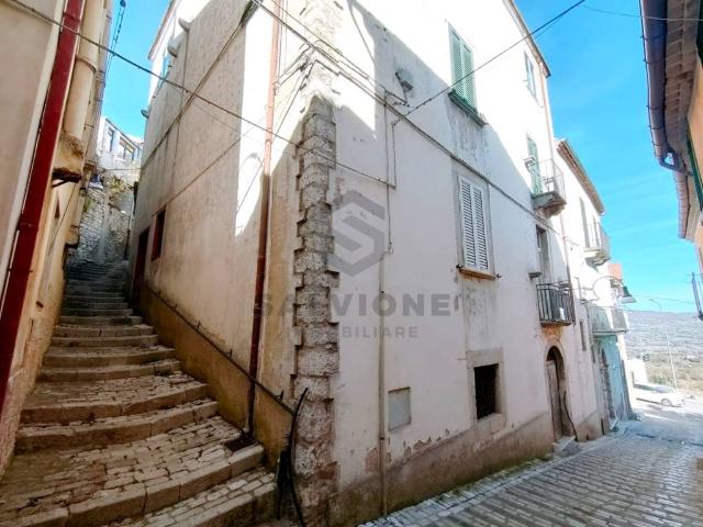 Villa Indipendente in vendita a Morcone, Campania