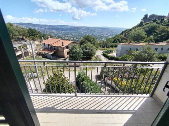 Villa Indipendente in vendita a Morcone, Campania