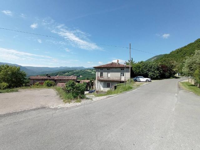 Villa Indipendente in vendita a Morfasso, Reggio Emilia