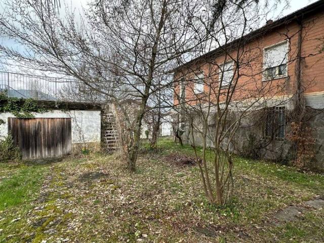 Villa Indipendente in vendita a Morfasso, Reggio Emilia