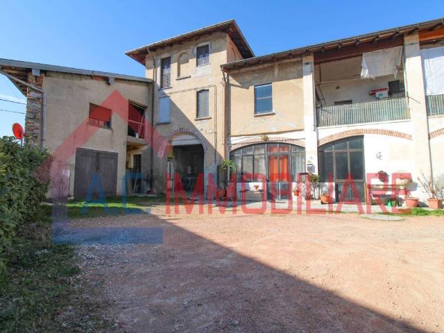 Villa Indipendente in vendita a Mornago, Lombardia
