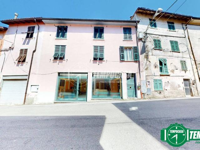 Villa Indipendente in vendita a Piemonte, Alessandria