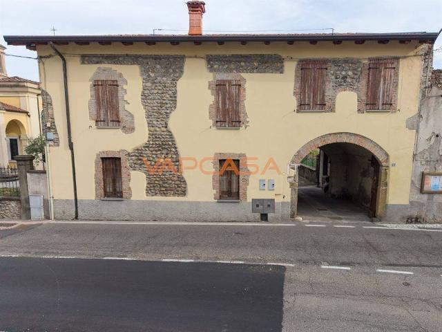 Villa Indipendente in vendita a Mornico Al Serio, Lombardia