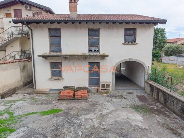 Villa Indipendente in vendita a Mornico Al Serio, Lombardia