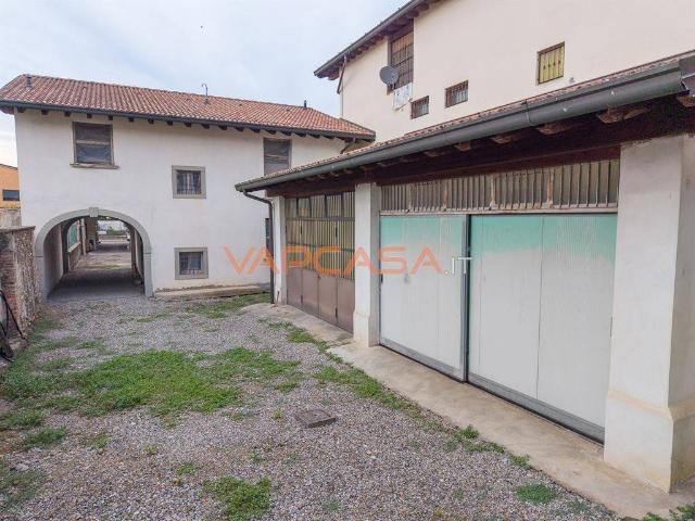 Villa Indipendente in vendita a Mornico Al Serio, Lombardia