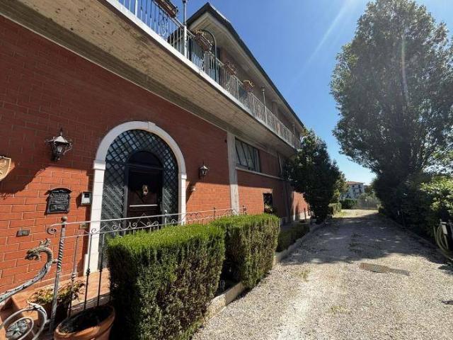 Villa Indipendente in vendita a Marche, Ancona