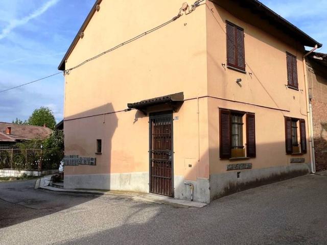 Villa Indipendente in vendita a Mortara, Lombardia
