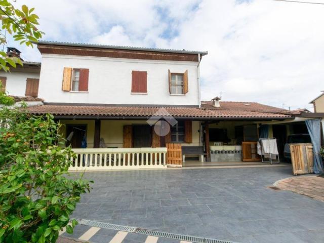 Villa Indipendente in vendita a Piemonte, Vercelli