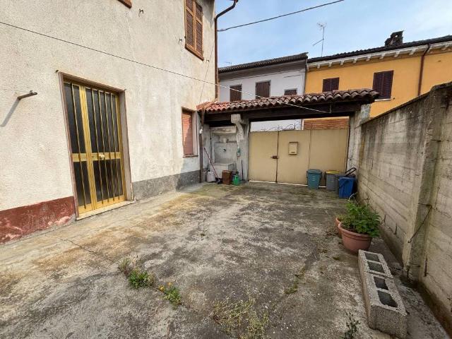 Villa Indipendente in vendita a Piemonte, Vercelli