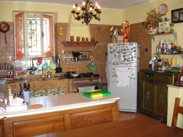 Villa Indipendente in vendita a Piemonte, Vercelli