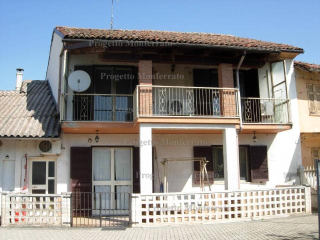 Villa Indipendente in vendita a Piemonte, Vercelli