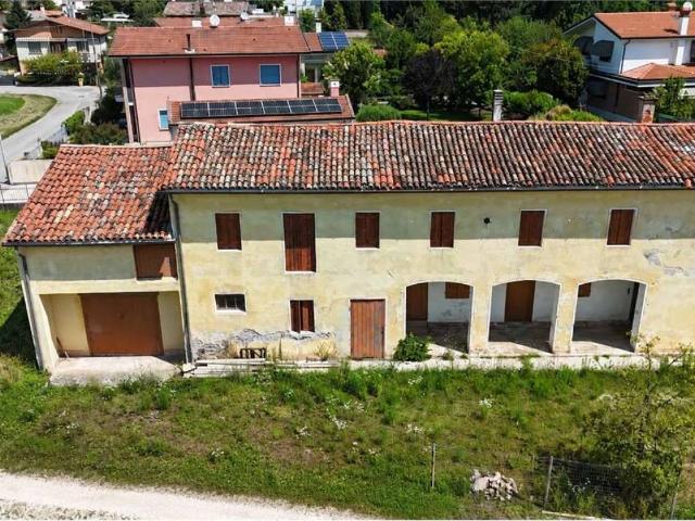 Villa Indipendente in vendita a Motta Di Livenza, Veneto
