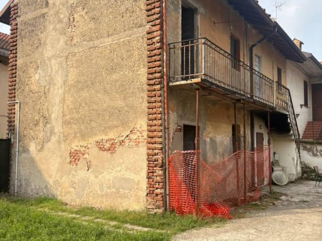 Villa Indipendente in vendita a Motta Visconti, Milano