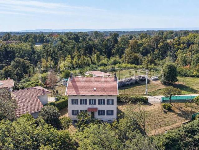 Villa Indipendente in vendita a Canton Vittore, Mottalciata