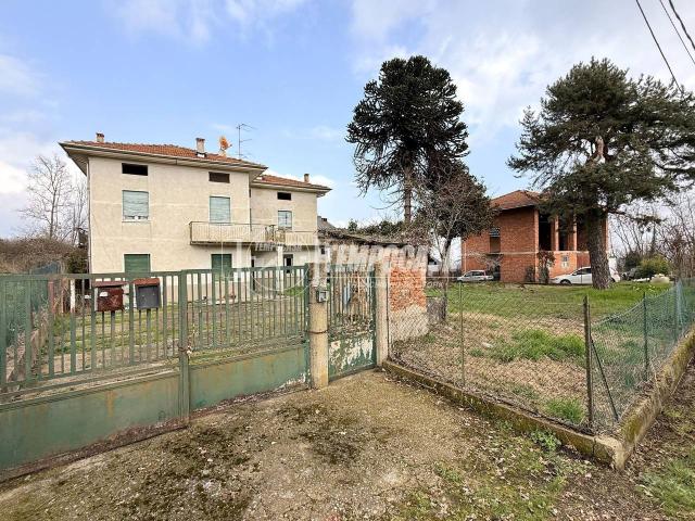 Villa Indipendente in vendita a Piemonte, Biella