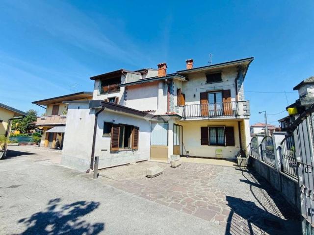 Villa Indipendente in vendita a Mozzanica, Lombardia