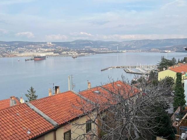 Villa Indipendente in vendita a San Rocco, Muggiò