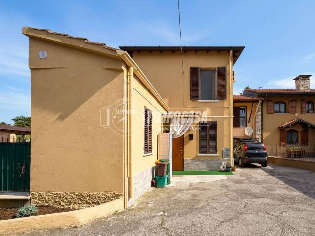 Villa Indipendente in vendita a Mulazzano, Lombardia