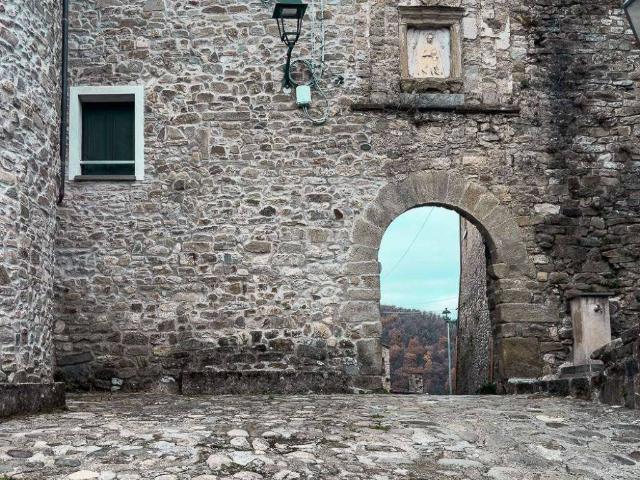 Villa Indipendente in vendita a Unione di comuni Montana Lunigiana, Mulazzo
