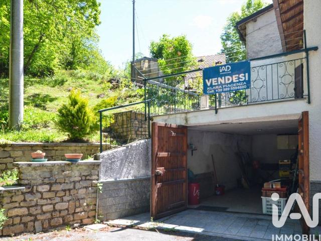 Villa Indipendente in vendita a Murialdo, Liguria