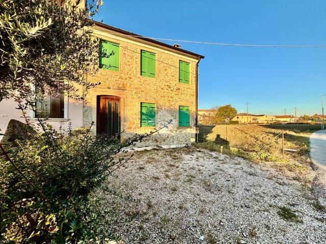 Villa Indipendente in vendita a Bosco Di Nanto, Veneto