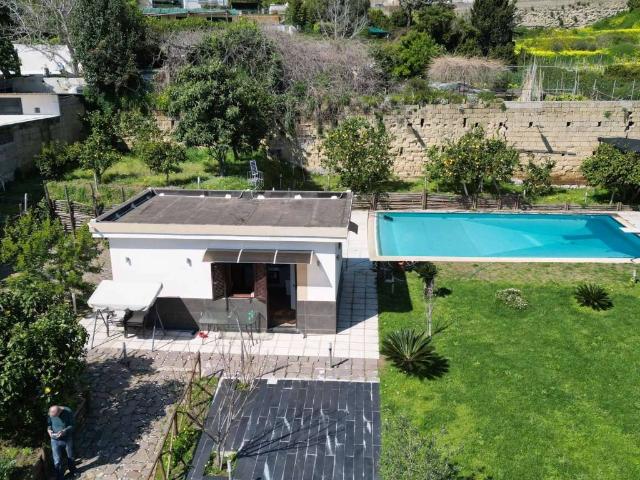 Villa Indipendente in vendita a Capo di Posillipo, Napola