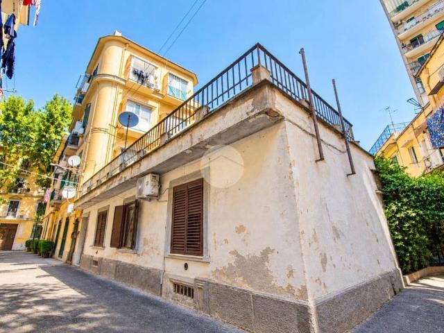 Villa Indipendente in vendita a Municipalità 5, Campania