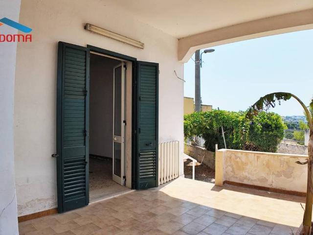 Villa Indipendente in vendita a Rione Bentivenga, Puglia